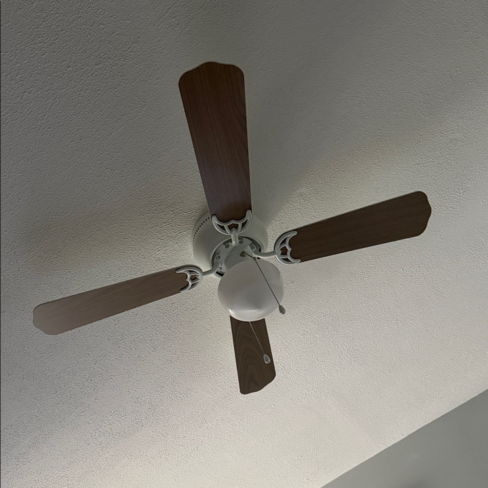 FANG Ceiling Fan with Brown Blades
